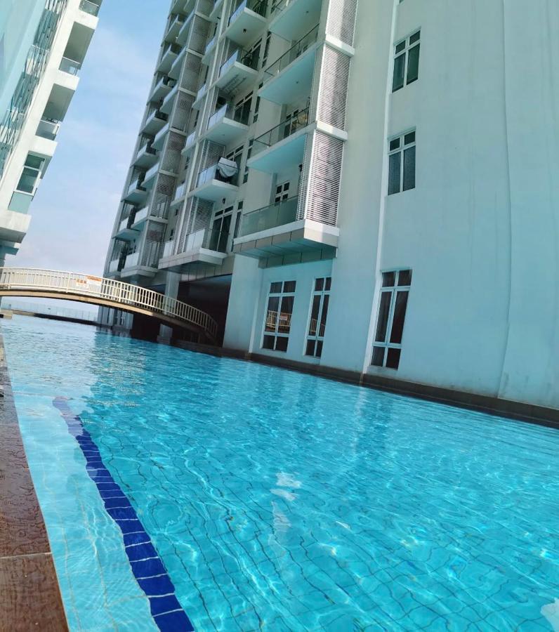 Ksl Citymall 15-20Pax 4B4B Privatelift-Smarttv70Inch-Netflix Johor Bahru Exterior foto